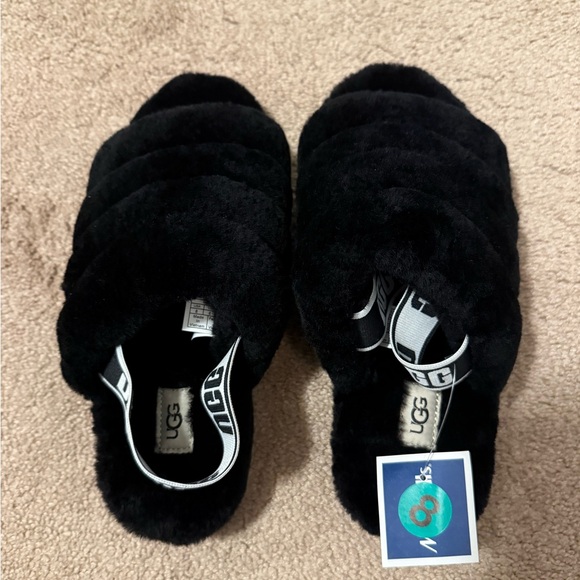*NEW* UGG Black Fluffy Slide Sandals, size 8, color black - Picture 5 of 5